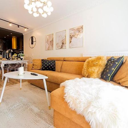 Trevilles Apartamenty - Golden Eye Szklarska Poręba Exteriör bild