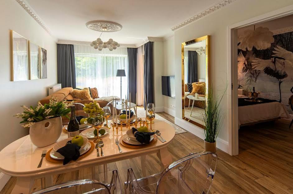 Trevilles Apartamenty - Golden Eye Szklarska Poręba Exteriör bild