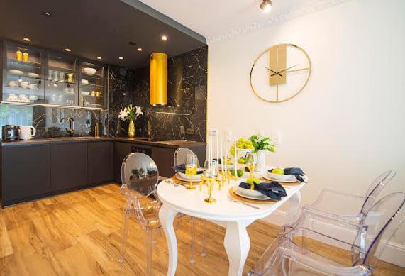 Trevilles Apartamenty - Golden Eye Szklarska Poręba Exteriör bild